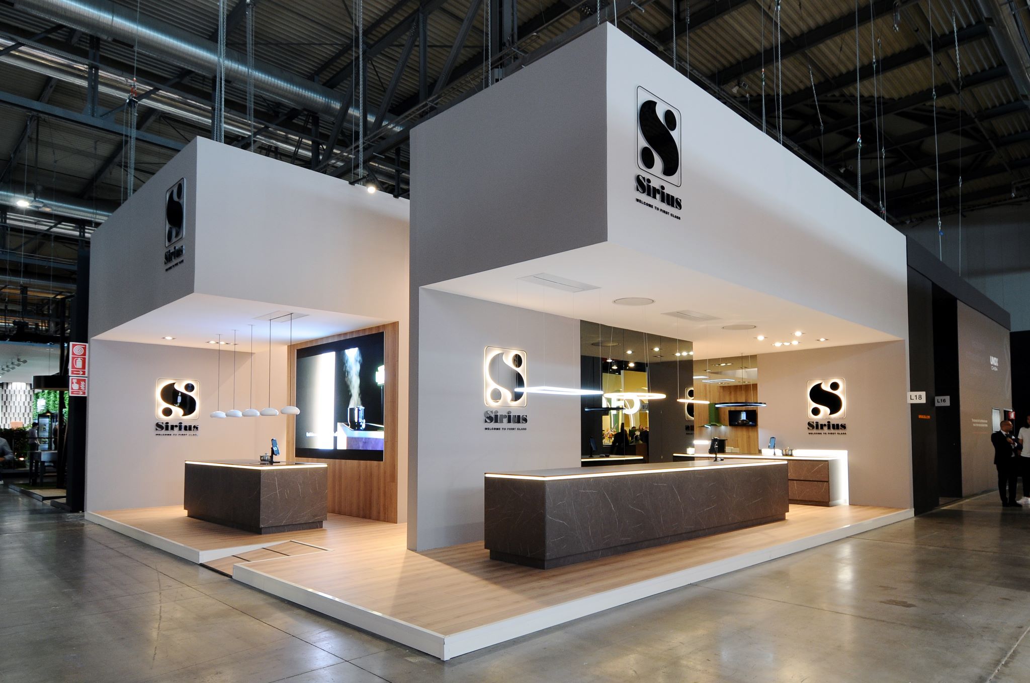  Stand SIRIUS manifestazione SALONE DEL MOBILE 2022